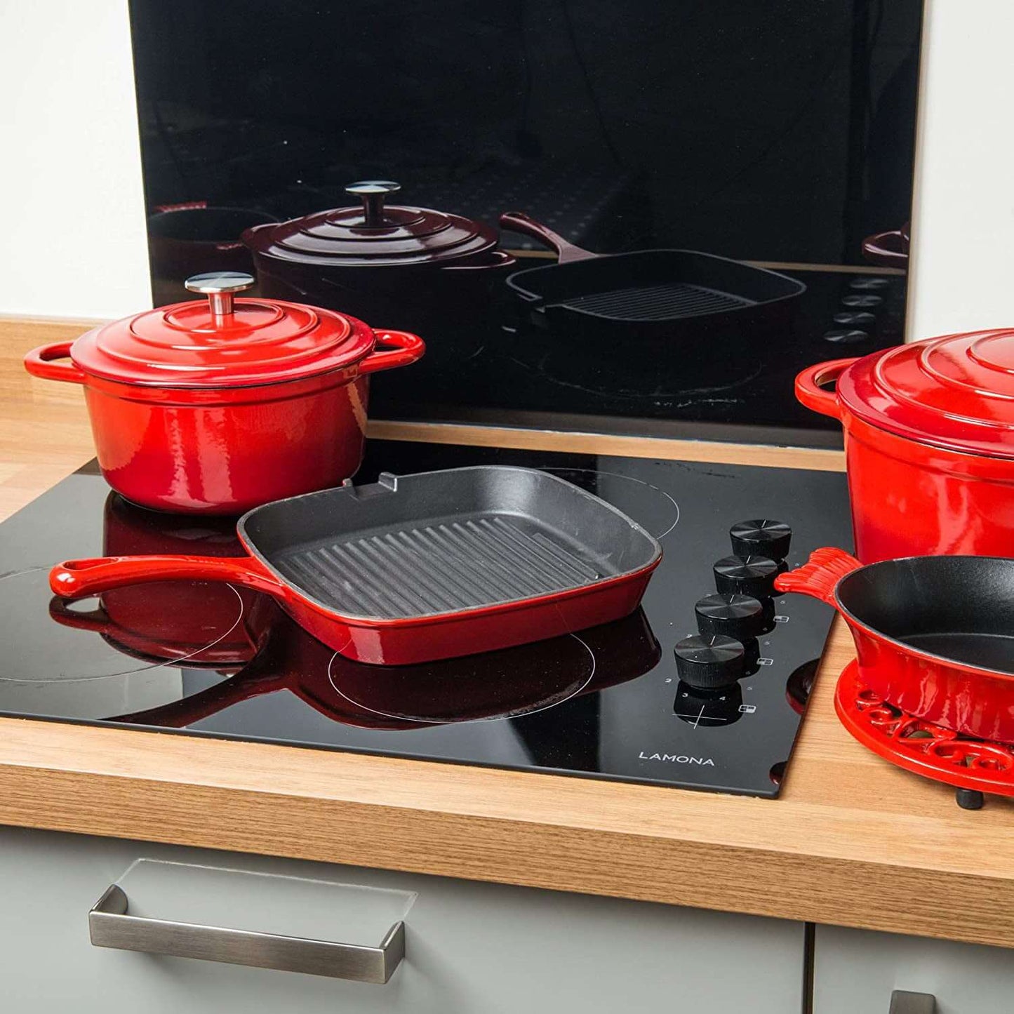 23.5cm Red Grill Griddle Pan Cast Iron Square Frying Pan Induction and Gas 10 Yr Guarantee