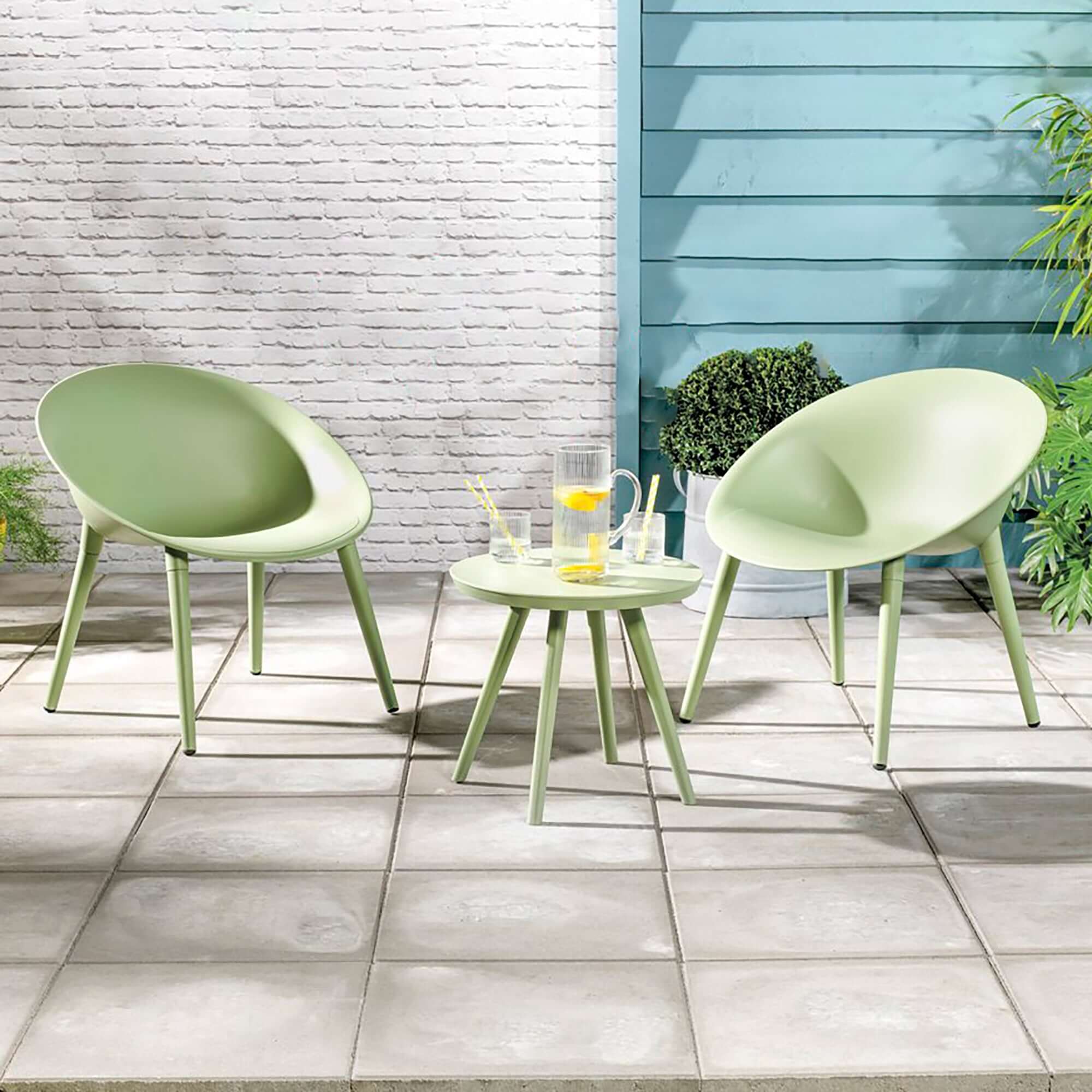 Dawsons living on sale bistro set